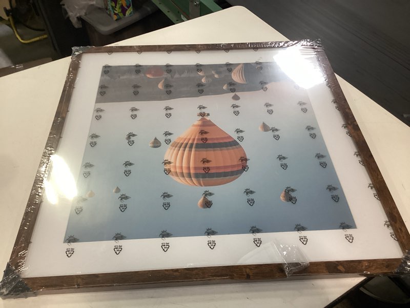 Condition photo showing Good Condition for ((SIMILAR))MCS Trendsetter 24x36 Poster Frame Black High-Gloss, Vertical & Horizontal Wall Hanging Large Picture Frame for Photos, Posters & Art Prints (1-Pack) 1-Pack 24x36