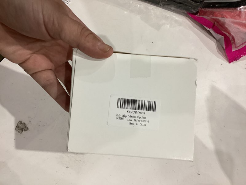 Condition photo showing New/Like New for Village Collection Accessories Three Socket Light Set, 5 White Replacement Bulbs. for use with Various Village Series