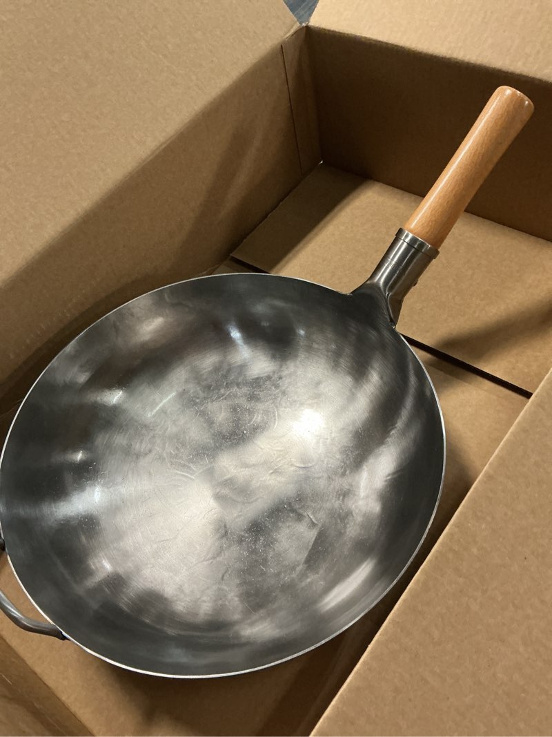 Condition photo showing As Is for YOSUKATA 14” Round Bottom Carbon Steel Woks and Stir Fry Pans – Unseasoned Pow Wok for Stir Fry, BBQ & Camping – Hand-Hammered Traditional Japanese and Chinese Pan – Gas Stove, Open Fire Only