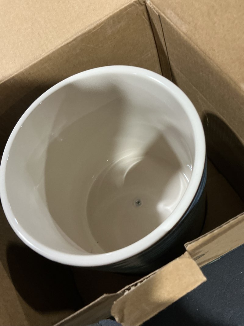 Condition photo showing Good Condition for DOWAN 360° Rotating Extra Large Cooking Utensil Holder, 7.6" Kitchen Utensil Holder for Countertop, Utensil Crock for Farmhouse Kitchen Decor, Ceramic Stable Utensil Caddy, Blue Blue Ring 7.6 Inch