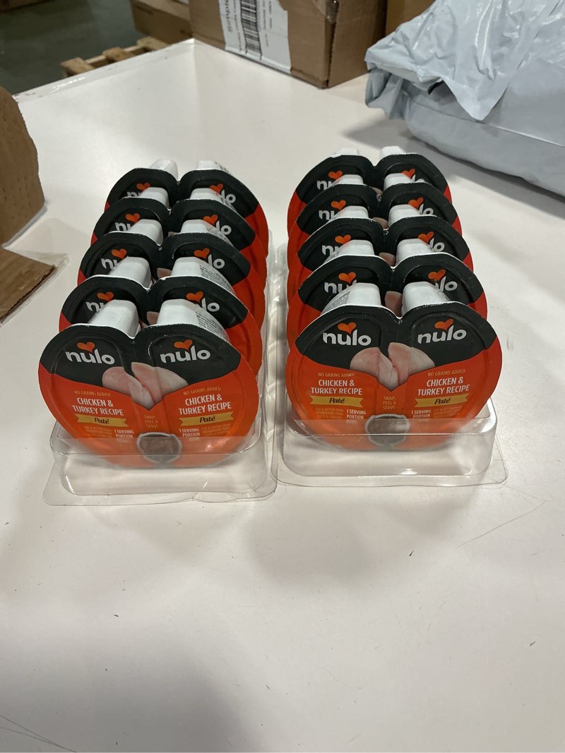 Condition photo showing New/Like New for (Best by date 7/31/2027)Nulo Split Cup Turkey & Chicken Recipe Grain-Free Pate Wet Cat & Kitten Food, 2.64 Ounce, Case of 10 Chicken & Turkey