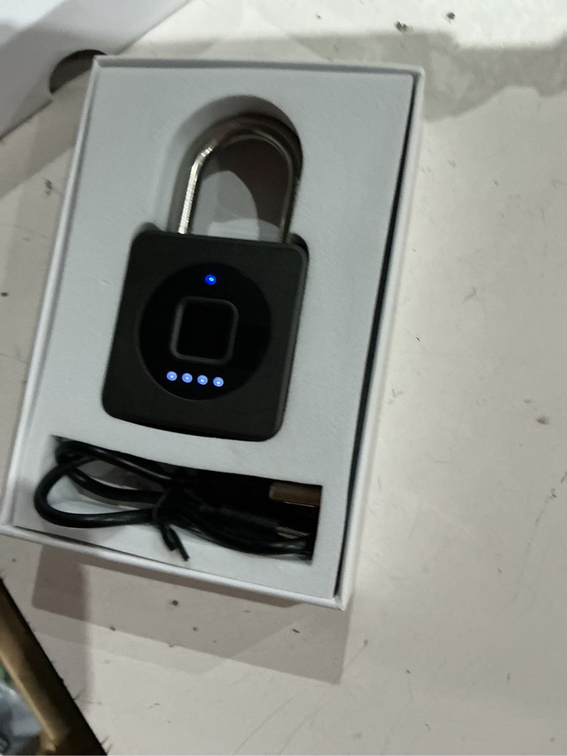 Condition photo showing Good Condition for elinksmart fingerprint gym locker lock, keyless biometric padlock, weatherproof electronic digital bluetooth app smart combination pad lock for outdoor fence gate storage unit pool shed - black