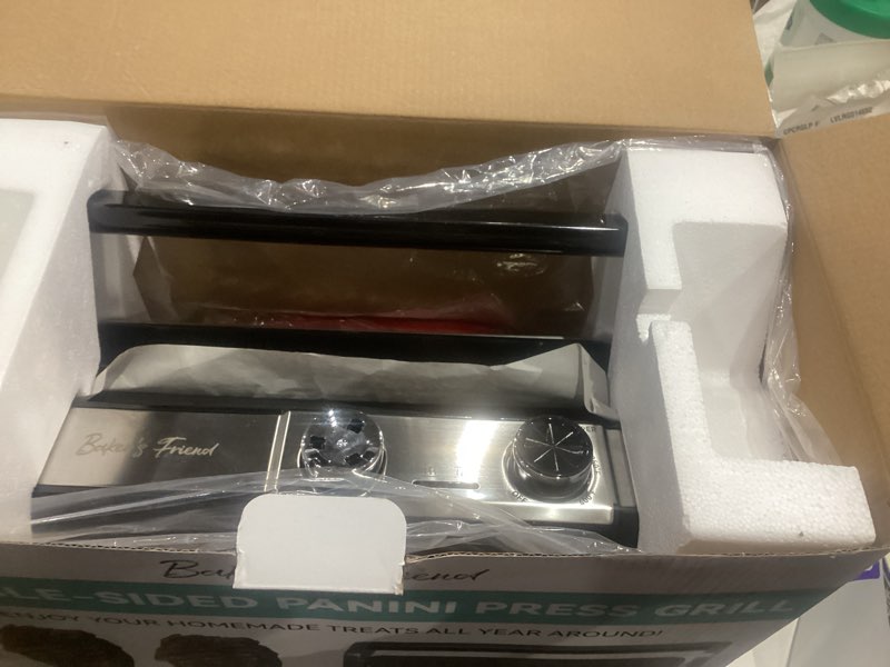 Condition photo showing New/Like New for Baker's Friend 4-slice Panini Press Grill Cheese Sandwich Maker, Electric Grill Indoor with Temperature Setting, Opens 180 Degrees, Dual Non-stick Surfaces, 4-circle Silicone Mold, Reversible Plates