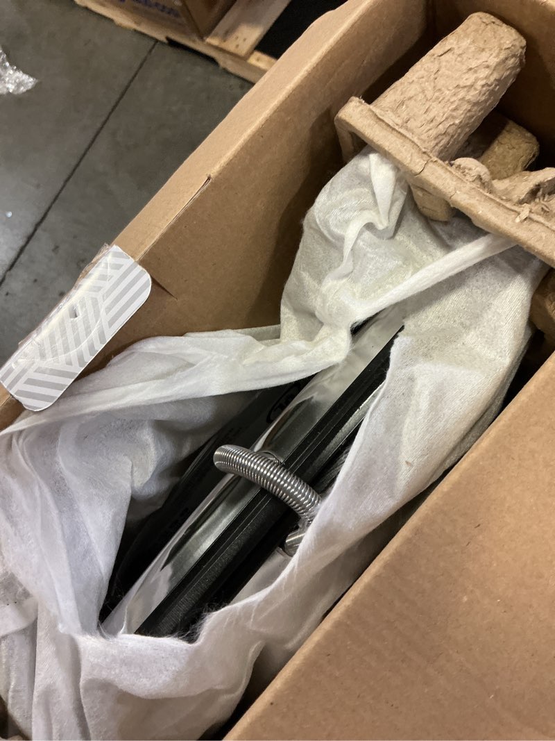 Condition photo showing Good Condition for imusa 12x10in stainless steel electric panini press with temperature control, nonstick plates for sandwiches, grilled paninis, quesadillas, and more 12 x 10 inches (pack of 1) ceramic