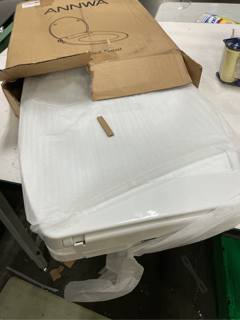 Condition photo showing Good Condition for bidet seat for elongated toilet seat non-electric soft close with quick release hinges for easy clean dual nozzle front and rear wash(pg303a)