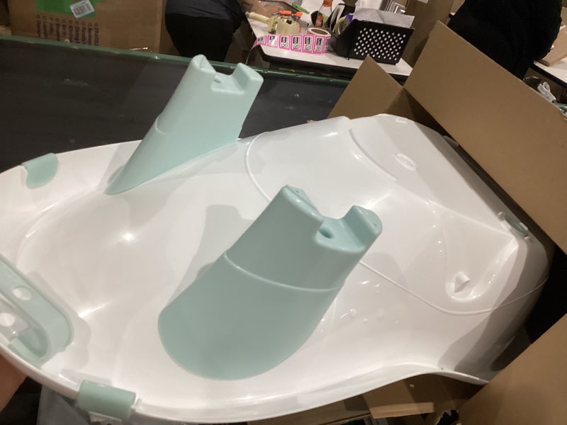 Condition photo showing Good Condition for fisher-price™ baby to toddler bath 4-in-1 sling 'n seat tub with removable infant support and 2 toys