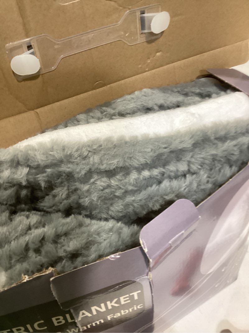 Condition photo showing Good Condition for Heated Blanket 50"x60" Electric Throw Blanket with 5 Heat Settings, 10H Auto-Off, Soft Wave Fleece for Couch, Bed & Office, ETL Certified Light Grey