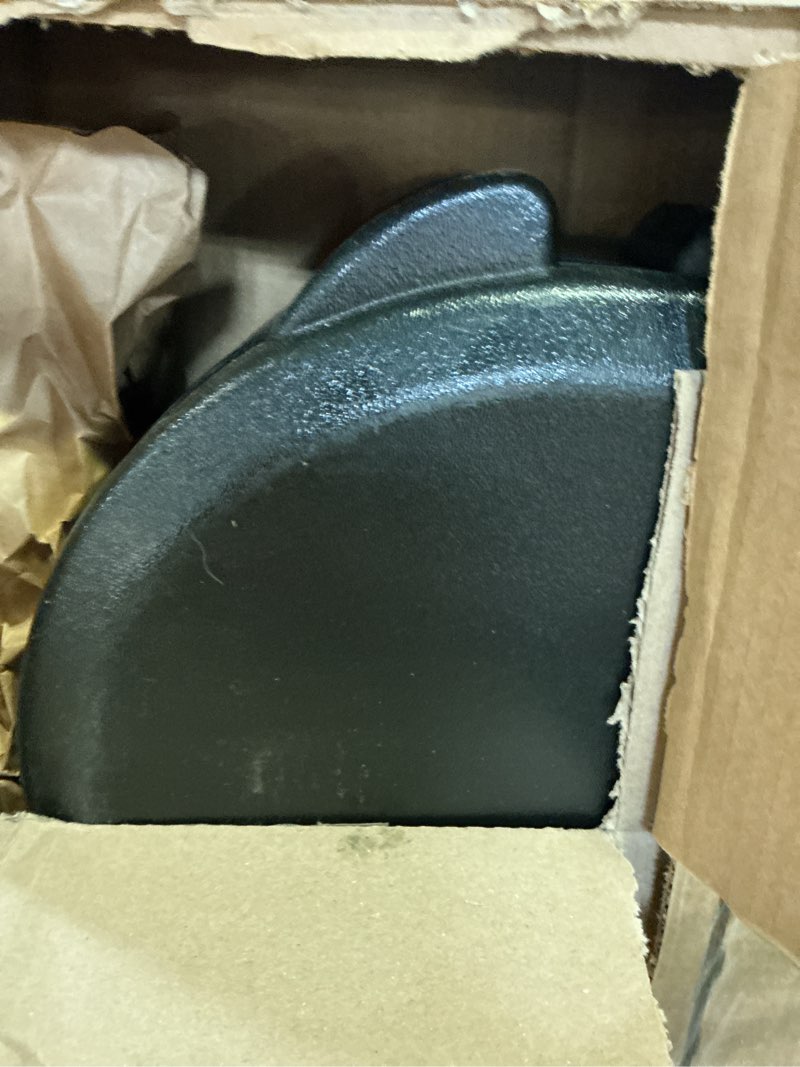 Condition photo showing Good Condition for gator cases molded flight case for acoustic dreadnought guitars with tsa approved locking latches, (gtsa-gtrdread)