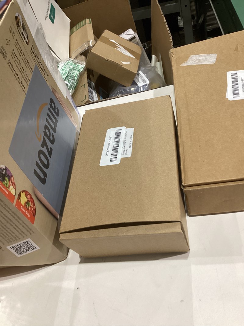 Condition photo showing New/Like New for GL-Turelifes 10’’ Large Glitter Christmas Flowers 6 Pcs Artificial Magnolia Flower Ornaments Fold Floral for Christmas Tree Decorations Xmas Tree New Year Party Wedding Centerpiece (Gold)