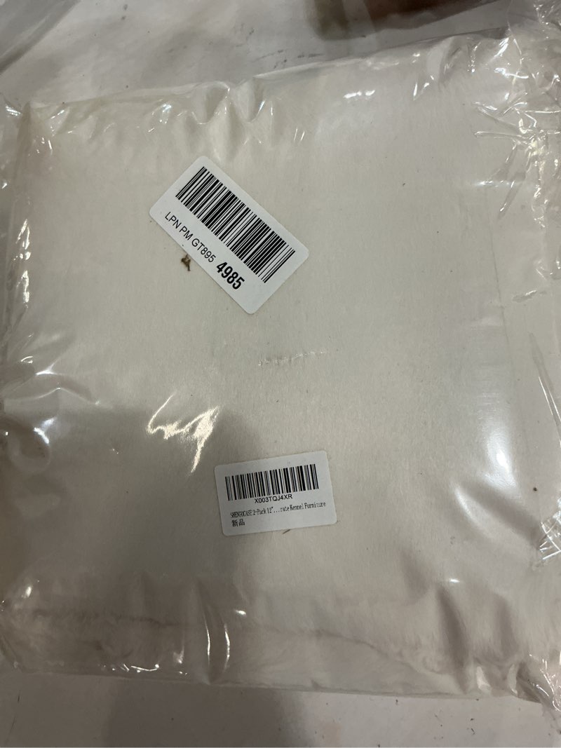 Condition photo showing New/Like New for shengocase 2-pack 12" x 22" faux rabbit fur pet bed mats, non-shedding and non-deforrable 12" x 22" cream