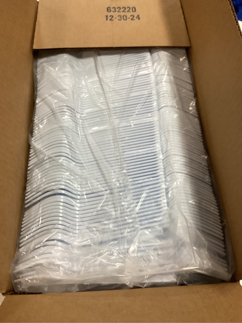 Condition photo showing New/Like New for dixie 7.13" heavy-weight polystyrene plastic forks by gp pro, clear, 1000 count, fh017
