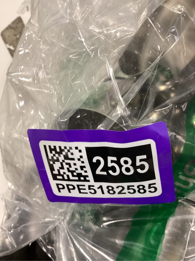 https://lotting-media.assets.bidfta.com/lotting_b6cc8bce-950f-45aa-a232-bd3aff1e8819