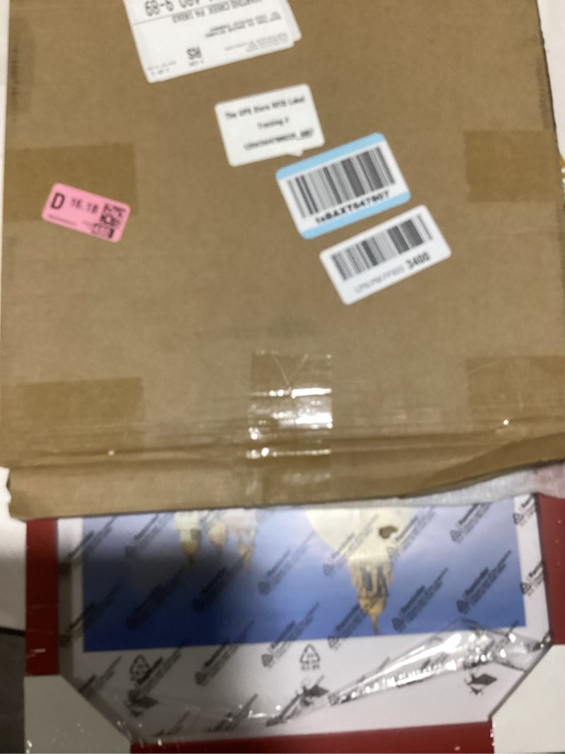 Condition photo showing Good Condition for wyooxoo 12x18 Picture Frame Red Solid Wood Photo Frames Display Pictures 10x14 with Mat or 12x18 Without Mat Colorful Frame For Tabletop Display or Wall Red 12" x 18" ( 1 Pack )