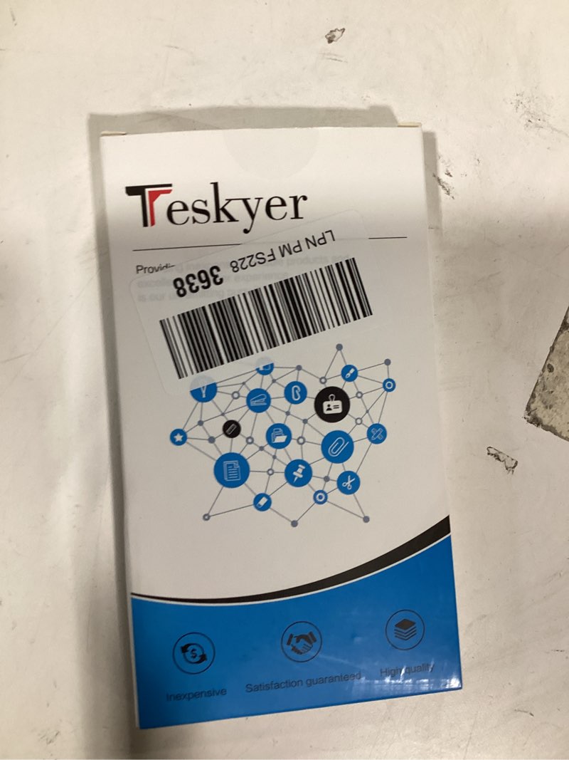 Condition photo showing New/Like New for teskyer 2-pack badge holder retractable clip, heavy-duty badge reel with 6.7oz load capacity, clear vertical hard id card badge holders for work office nurse teacher student