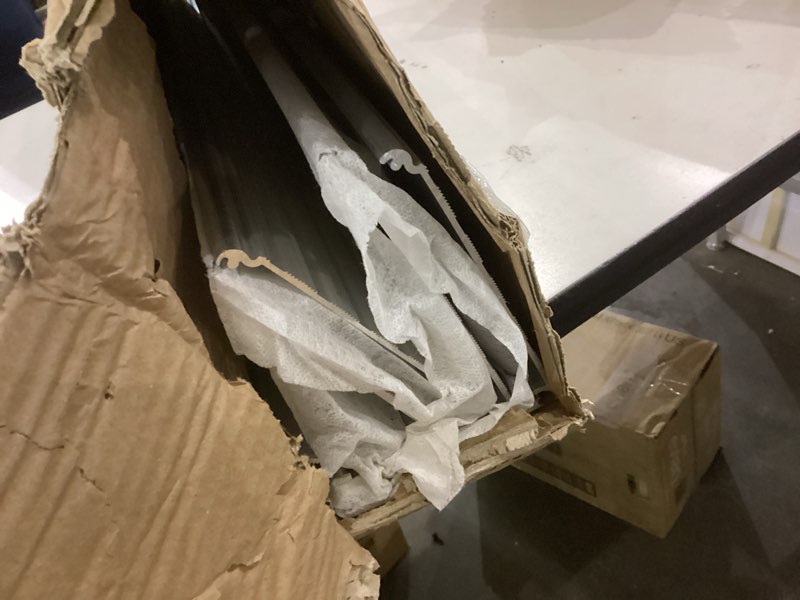 Condition photo showing New/Like New for Door Threshold Ramp 4" Rise Door Ramp Aluminum Entry Ramp or Doorways Rated 800 lbs Load Capacity forWheelchair Scooters Power Chairs Walkers 4 Inch (Pack of 1)