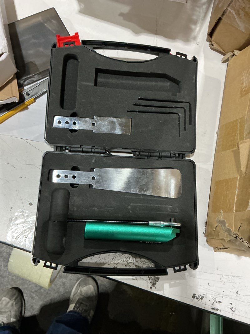 Condition photo showing Good Condition for windshield removal tools,universal car windscreen quick release cold knife windshield and car window glass urethane scraper tool set?green?