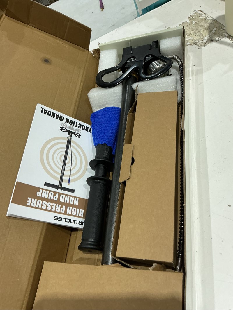 Condition photo showing Good Condition for pcp hand pump 4500 psi with 8mm quick connect | 4500 psi max pressure, 3-stage pumping, 8mm quick connect, built-in gauge, foldable stable base