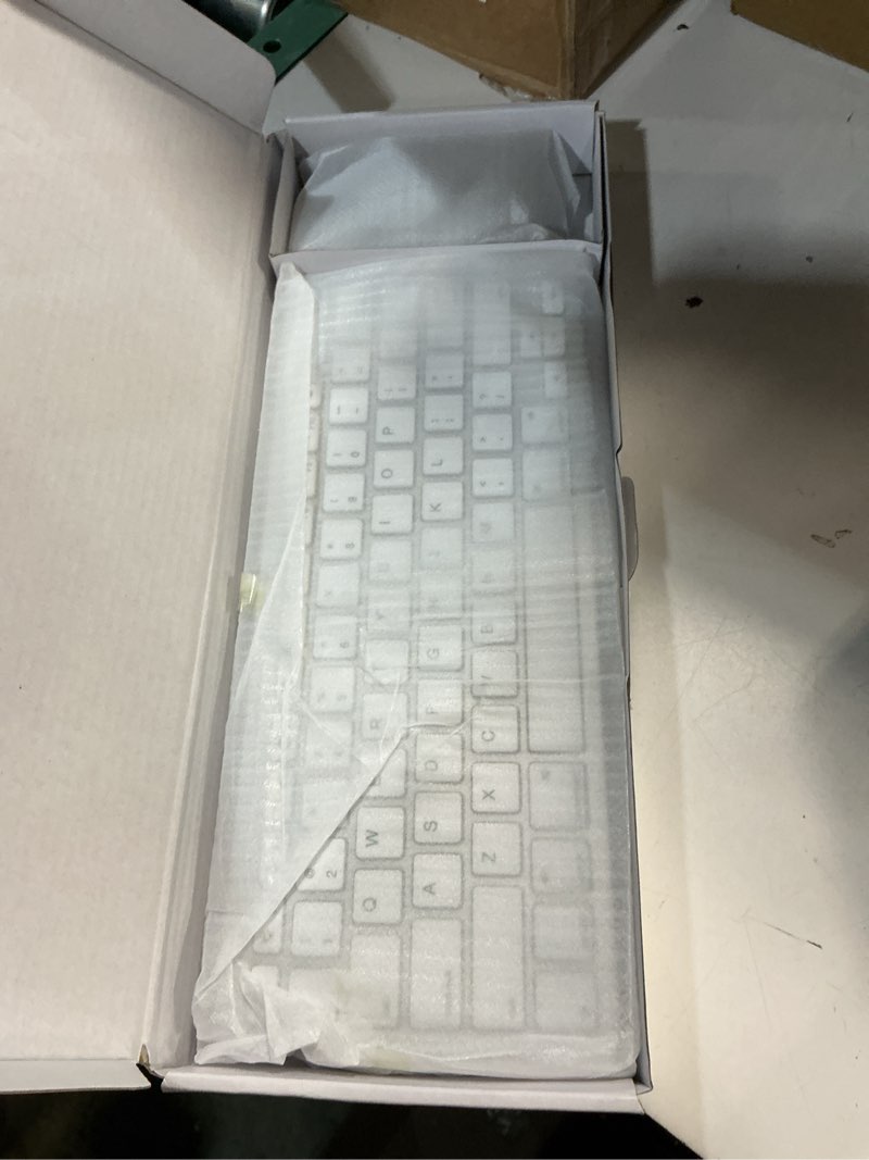 Condition photo showing Good Condition for sparin wireless bluetooth keyboard and mouse for ipad (a16) 11th 10th generation, ipad air (13/11 inch), ipad pro 13/12.9/11 inch, ipad 9th 8th gen, ipad mini 7th -8.3 inch, above ios13- silver white