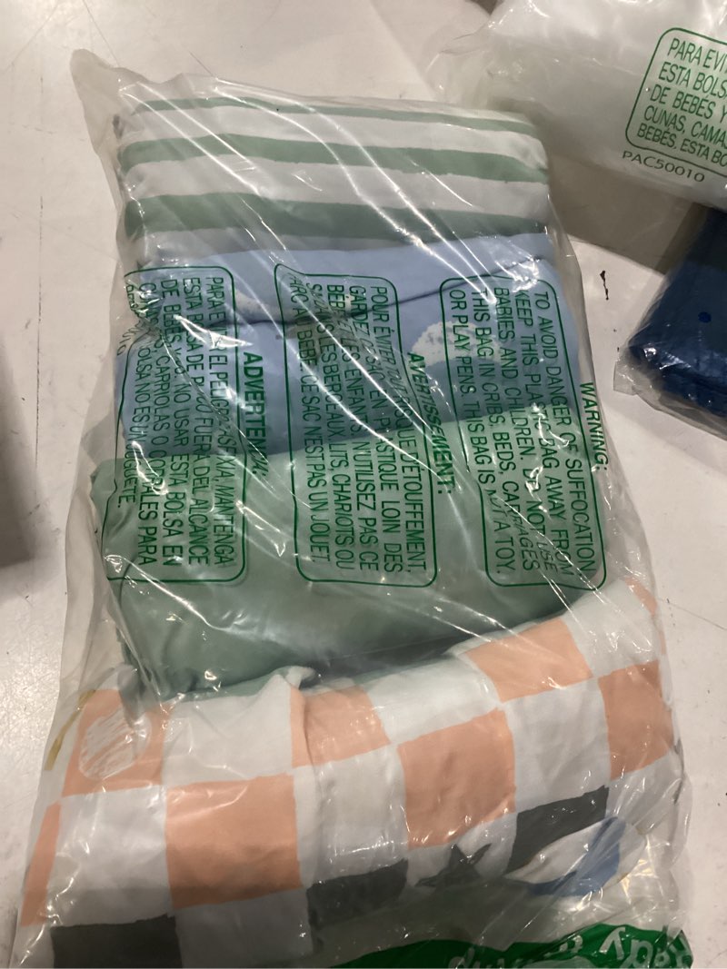 Condition photo showing Good Condition for the peanutshell 4-pack celestial checkered baby crib sheets for boys girls gender neutral fitted crib sheet for standard crib and toddler mattress, breathable soft baby sheet bed room essentials green