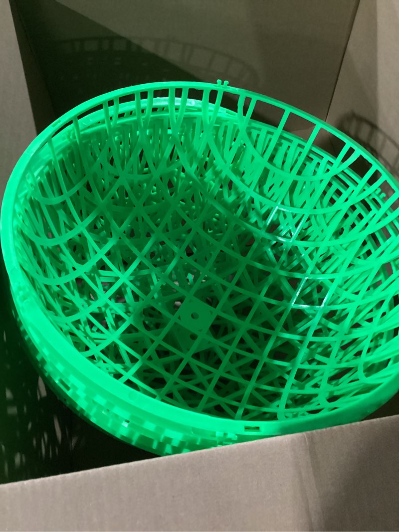 Condition photo showing Good Condition for leinuosen 4 pack chicken ball cage movable mesh rabbit coops plastic detachable rolling safety hutch prevents dog bites horse trampling for bird duck outdoor(green,15.75'',classic style)