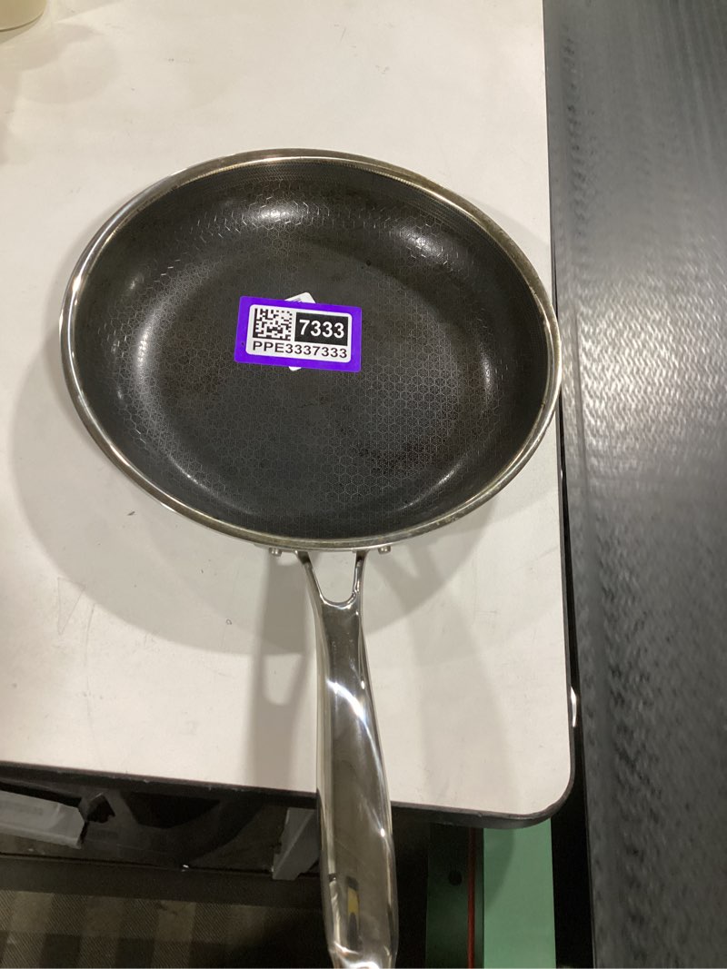 https://lotting-media.assets.bidfta.com/lotting_b708425e-80af-485e-8e58-1fd85feb3df5