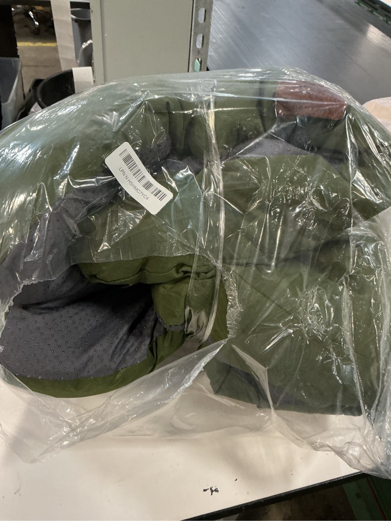 Condition photo showing As Is for Bedsure Dog Bed Medium Size Dogs - Washable Pet Bed Mattress with Oxford Fabric, Water Resistant Flat Pet Pillow Cushion for Medium Dog Crate, 30x20x4, Lentil Sprout Lentil Sprout M(30x20x4)