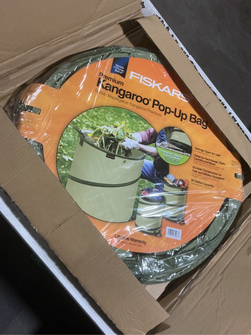 Condition photo showing Good Condition for fiskars kangaroo collapsible garden bag with heavy duty hardshell bottom for yard waste, 30 gallon reusable container for lawn care and gardening collapsible garden bag - 30 gallon