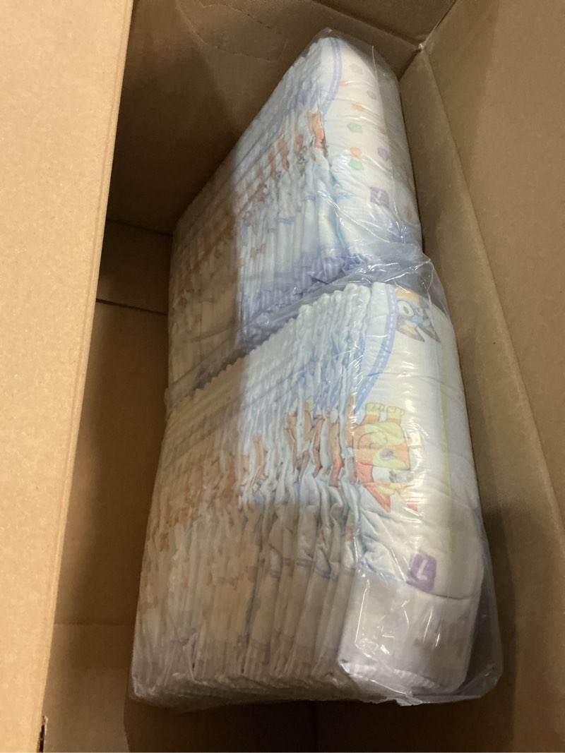 Condition photo showing Good Condition for Luvs Size 7 Baby Diapers, Platinum Protection Bluey Diapers for Day & Night, Size 7, 124 Count (Packaging May Vary) Size 7 124