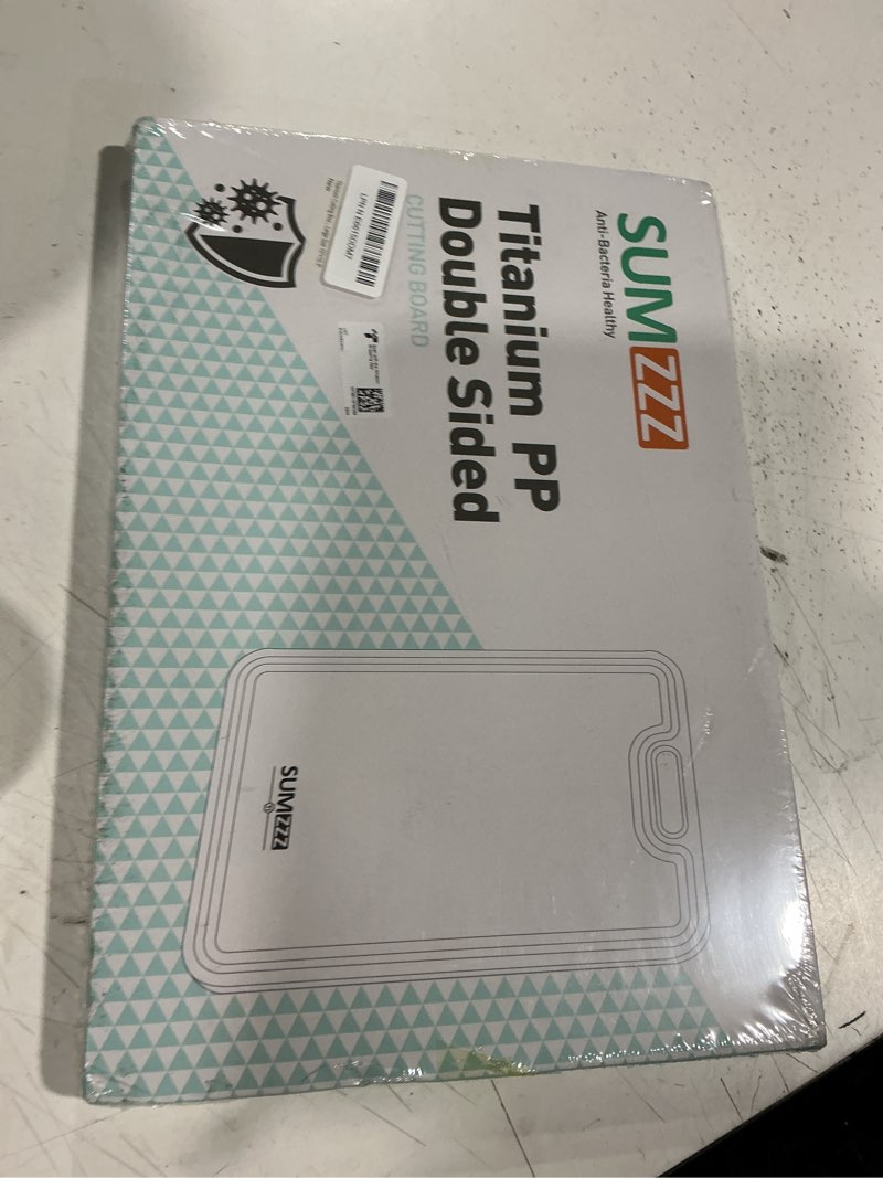 Condition photo showing New/Like New for sumzzz titanium cutting board for kitchen, cutting board double sided food grade, pure titanium/pp, easy to clean large size 16”×10”