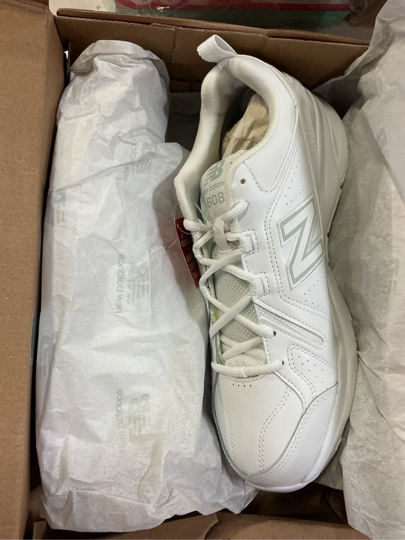 Condition photo showing Good Condition for New Balance Men's 608 V5 Casual Comfort Cross Trainer 11 White/White