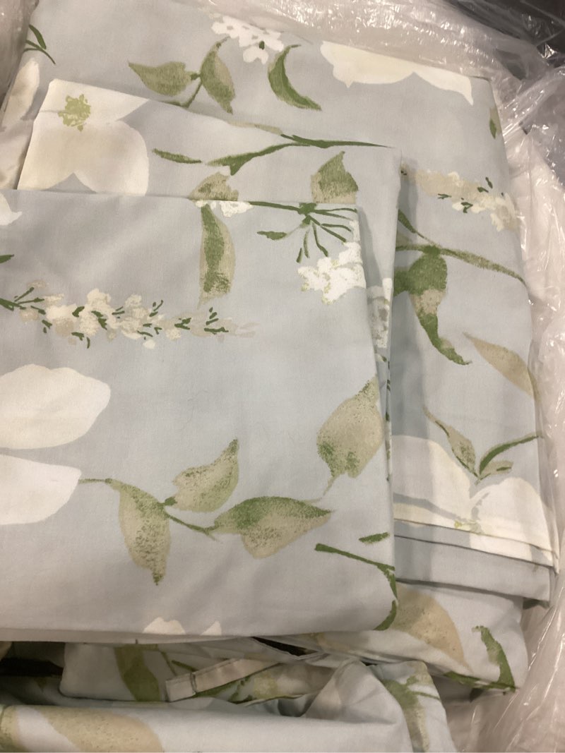 Condition photo showing Good Condition for organic crisp percale duvet cover set, king/cal king, blue garden