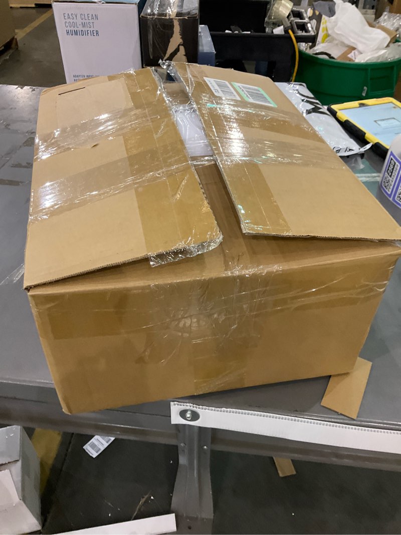 Condition photo showing Good Condition for Bed blanket