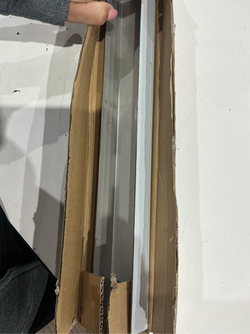 Condition photo showing Good Condition for sunrise kitchen supply stainless steel heavy duty 20 gauge deep fryer joining strip/connector (21 5/8"l x 2"w x 1 1/4"h)
