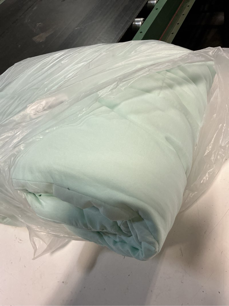 Condition photo showing As Is for evolive all season comforter – ultra soft pre-washed microfiber down alternative duvet insert, medium weight, fluffy, box stitching (mint, twin) mint twin