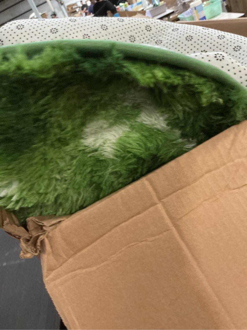 Condition photo showing Good Condition for DweIke Fluffy Dark Green Rugs for Bedroom Living Room, 5x8 Large Soft Plush Shaggy Tie-Dyed Forest Moss Green Girls Boys Kids Rug, Non-Slip and Machine Washable Carpet for Dorm Nursery Decor 5' x 8' (Rectangular) Dark-green