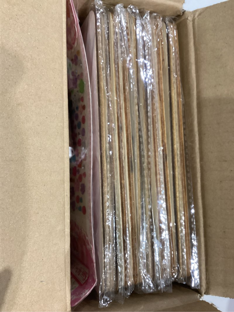 Condition photo showing Good Condition for zjdbset Picture Frame Painting Craft Kit for 4 * 6 Photo,10Pcs DIY Unfinished Wooden Picture Frames with 12Pcs Painting Color Pen 4 Sheets Crystal Diamond Stickers for DIY Craft