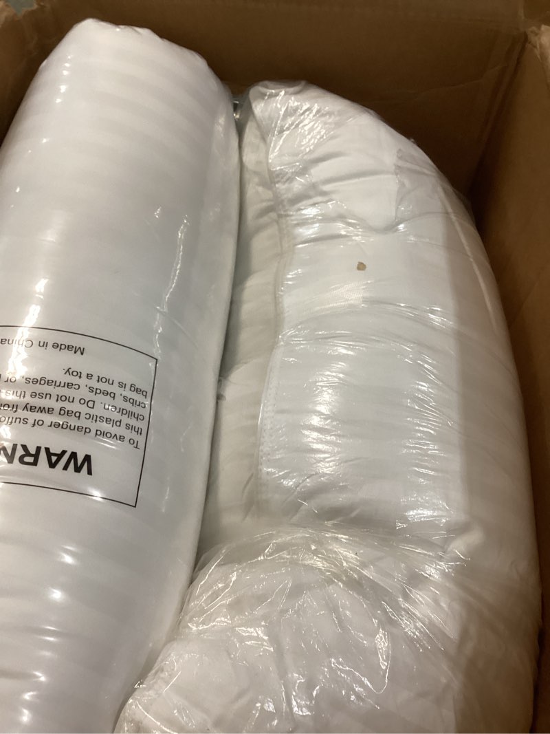 Condition photo showing As Is for beckham hotel collection bed pillows standard/queen size set of 2 - original soft down alternative pillow for sleeping - soft support for back, stomach or side sleepers queen / standard white