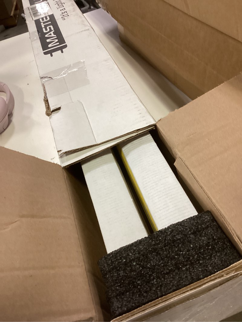 Condition photo showing Good Condition for Fluorescent Light Bulbs Replacement 4FT, T8 LED Bulbs 4 Foot Type A+B, 24W (65W Equivalent) 3200LM, 5000K Daylight, 48 Inch Tube, F32T8 or F40T12 LED Replacement, Non-Dimmable, 2-Pack Clear Cover 2 Pack