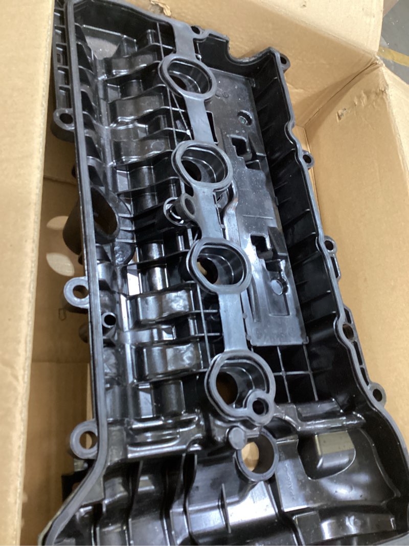 Condition photo showing Good Condition for mitzone valve cover compatible with mazda 3 2014-2018 mazda 6 2014-2020 cx5 2014-2017 cx-30 2020 2.5l l4 l4 naturally aspirated replace py0110210a