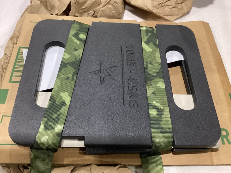 Condition photo showing Good Condition for Yes4All Attachable Rucking Weight for Backpack, Cast Iron Training Weight Plate with Quick-Attach Strap Slots, Ergonomic Rounded Handle for Weighted Walking, Hiking, Rucking 20LB