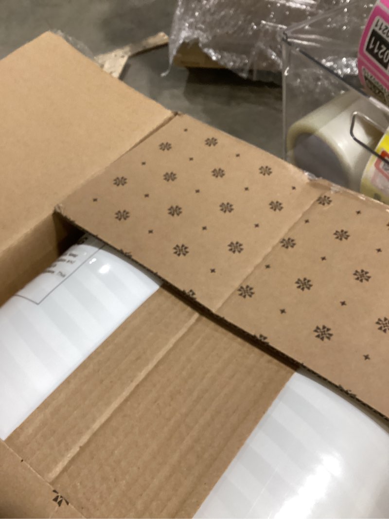 Condition photo showing New/Like New for Beckham Hotel Collection Bed Pillows Standard/Queen Size Set of 2 - Original Soft Down Alternative Pillow for Sleeping - Soft Support for Back, Stomach or Side Sleepers