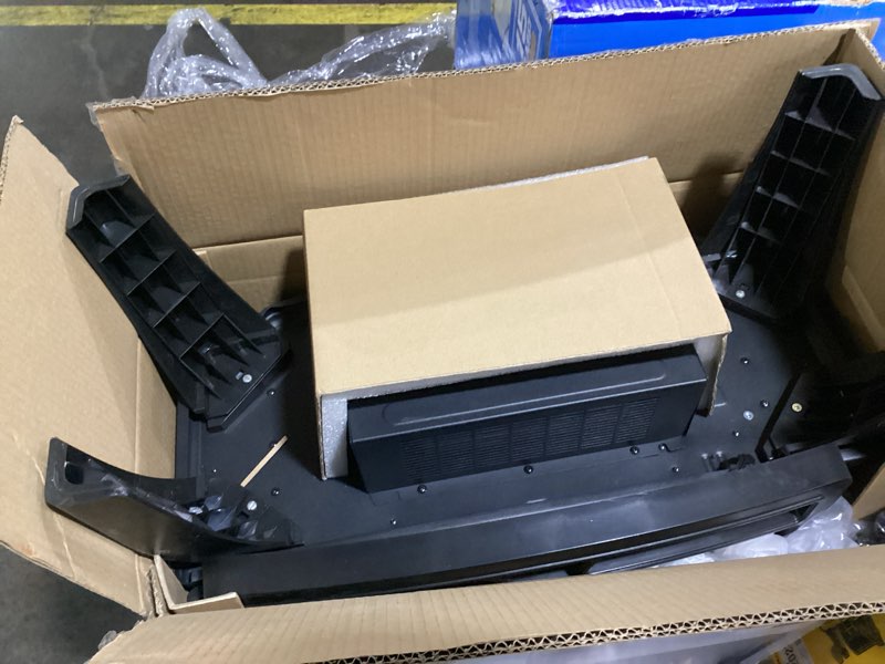 Condition photo showing Good Condition for Style Selections 25.8-in W 5100 -BTU Matte Black Metal Flat wall Infrared quartz Electric Stove with