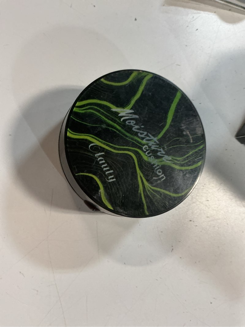 Condition photo showing As Is for ELAIMEI Mushroom Head Air Cushion CC Cream, BB Cream, Moisturizing Concealer, Moisturizing BB Cream 