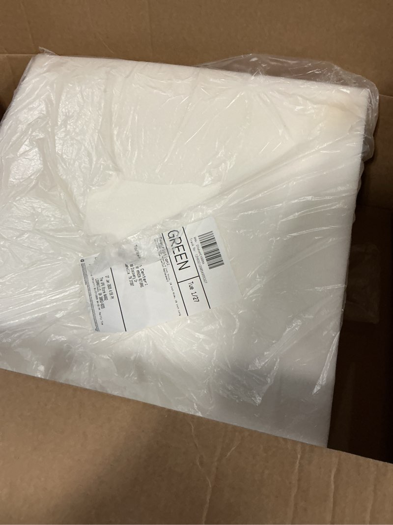 Condition photo showing Good Condition for FOAMYFOAM High Density 4 inch Thick, 18 inch Wide, 18 inch Long Upholstery Foam, Cushion Replacement 4" x 18 "x 18" (1 Pack)