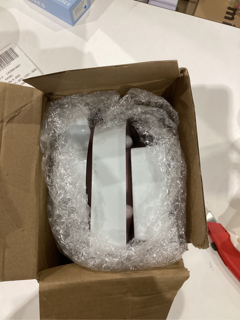 Condition photo showing Good Condition for Circus 6.3" Light up Letters Sign Party Decorations Battery Powered Marquee Lighted Sign LED Alphabet Letter Lights for Christmas Night Party Birthday Home Tabletop Decor Supplies