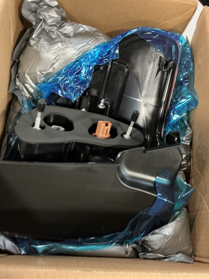 Condition photo showing Good Condition for huray tail light for toyota sequoia 2018-2021 oe rear lamp replacement (outer right (passenger side))