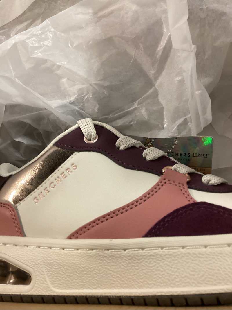 Condition photo showing New/Like New for skechers women's uno ctl - subtle shimmer 5.5 pink/multi