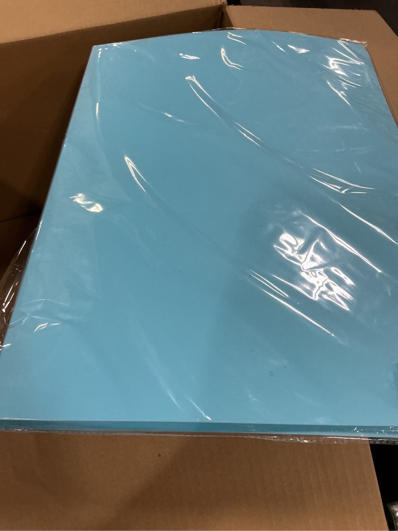 Condition photo showing New/Like New for MOTEERLLU A2 Storage Book Suitable for 22x15 inches Diamond Paintings,Diamond Art Kit Storage Container with 30 Pocket Sleeves,Portfolio Folder for Artwork (Blue)