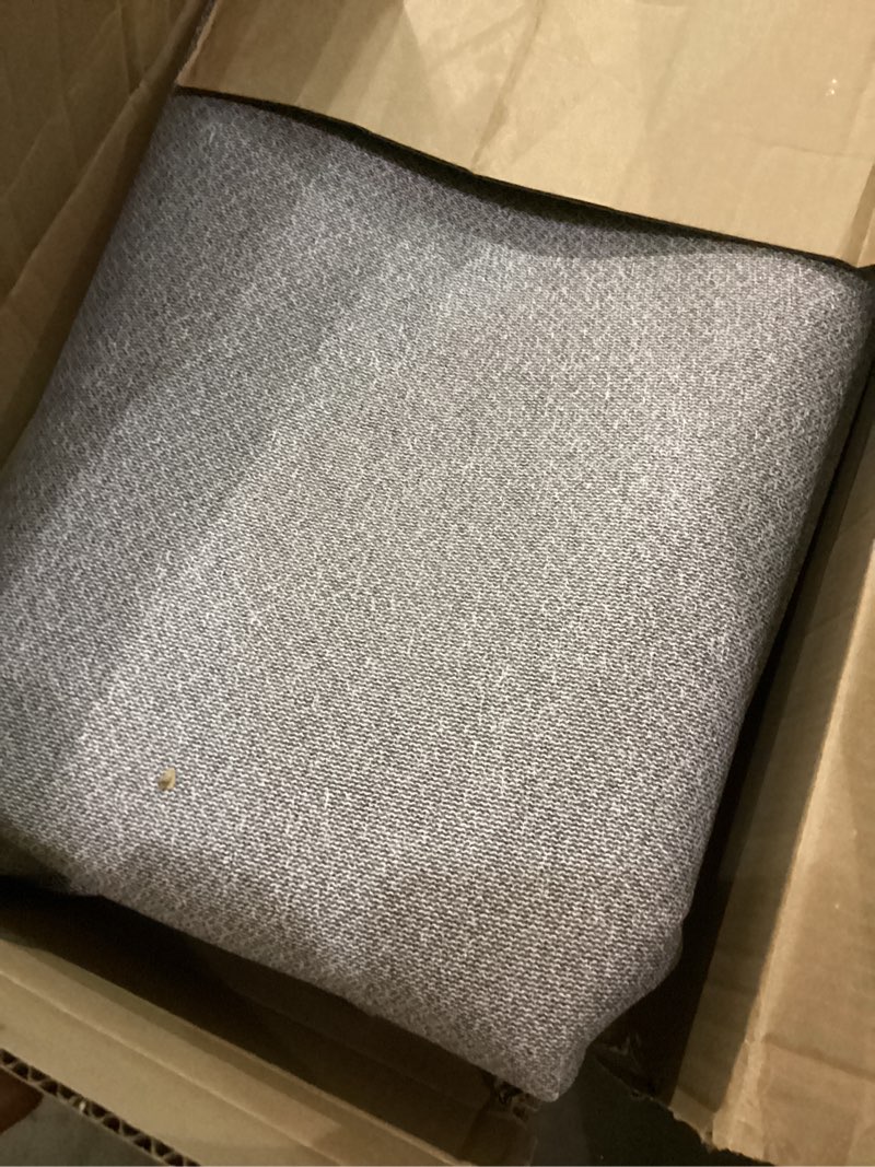 Condition photo showing Good Condition for Area rug