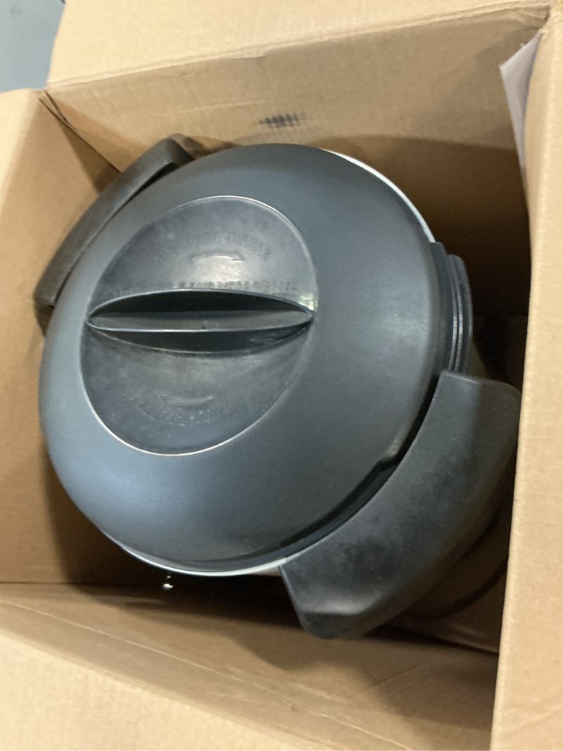 Condition photo showing Good Condition for hamilton beach - coffee urn - silver